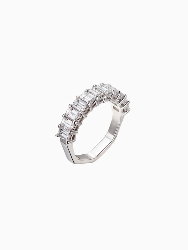 Audace Emerald White Gold Diamond Ring product image
