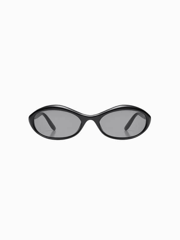 Oval Sunglasses in Black product image