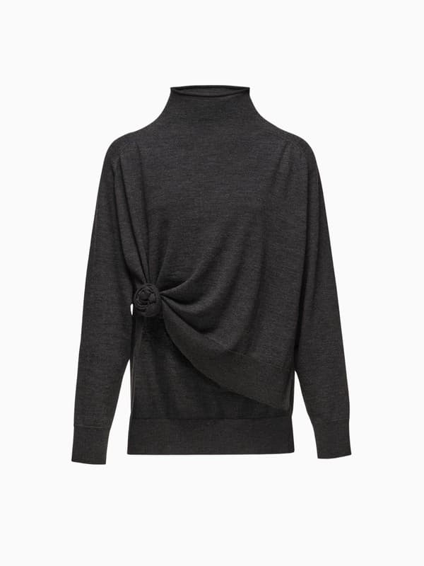 Knotted Wool Turtleneck in Grey product image