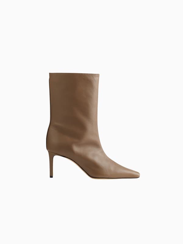 Olympe Mid Cut Boots in Mokka product image