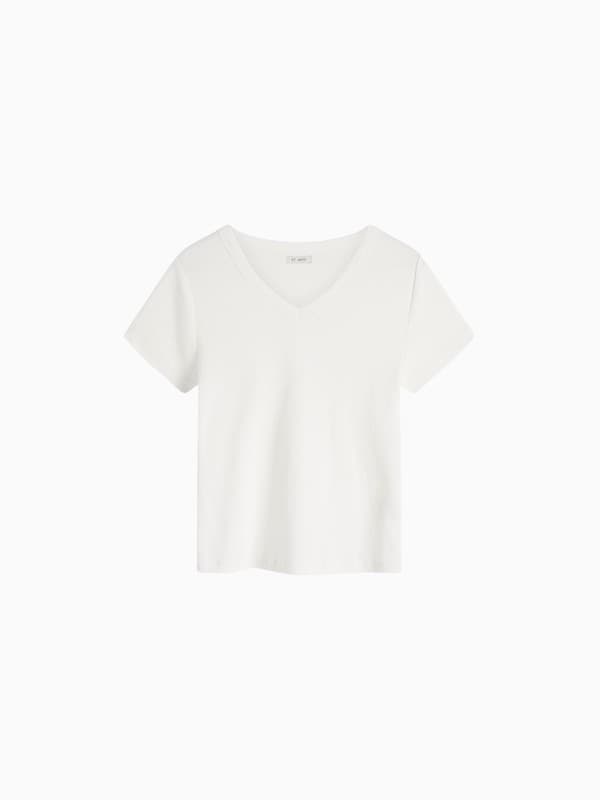 Organic Cotton v Neck Tee in White product image